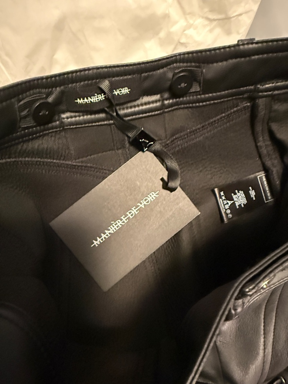 Maniere De Voir Black Faux Leather Pants with Branded Tag - Picture 7 of 10